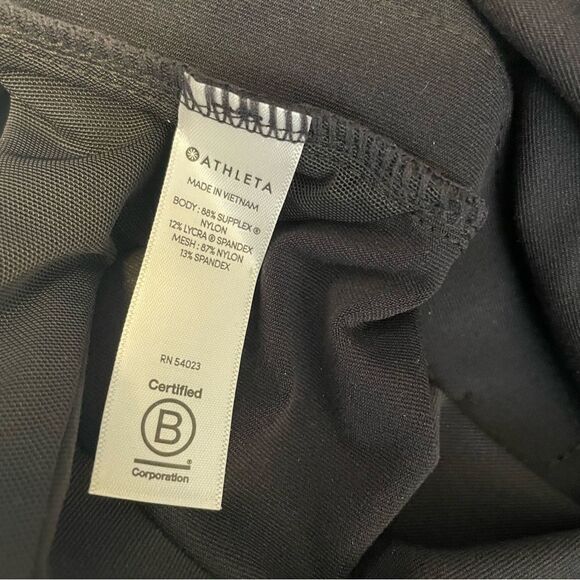 Athleta Metro Downtown Shorts Black Size Small - Picture 9 of 10